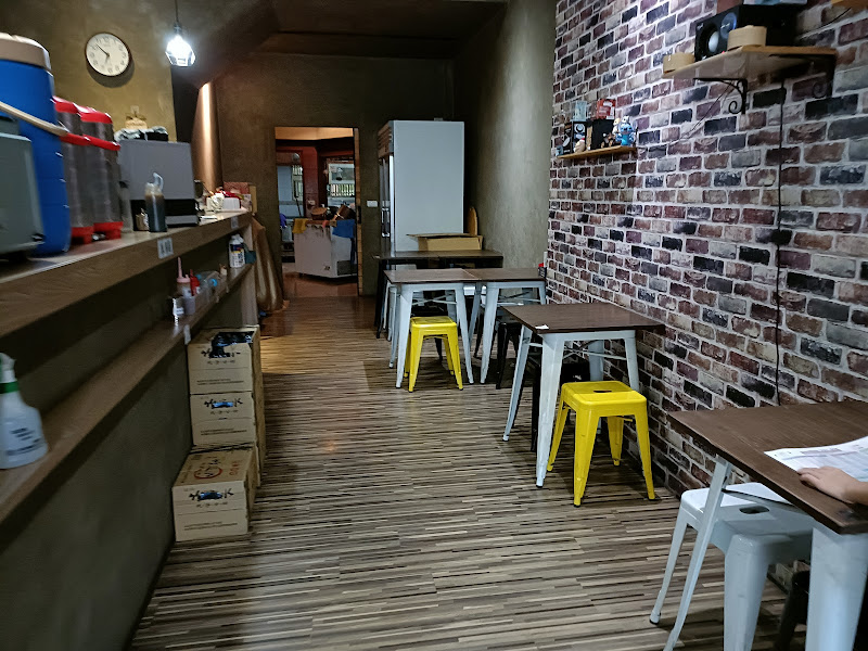 晨麥鮮-碳烤土司-大雅早午餐-附近早餐店｜清粥小菜｜古早味碗粿