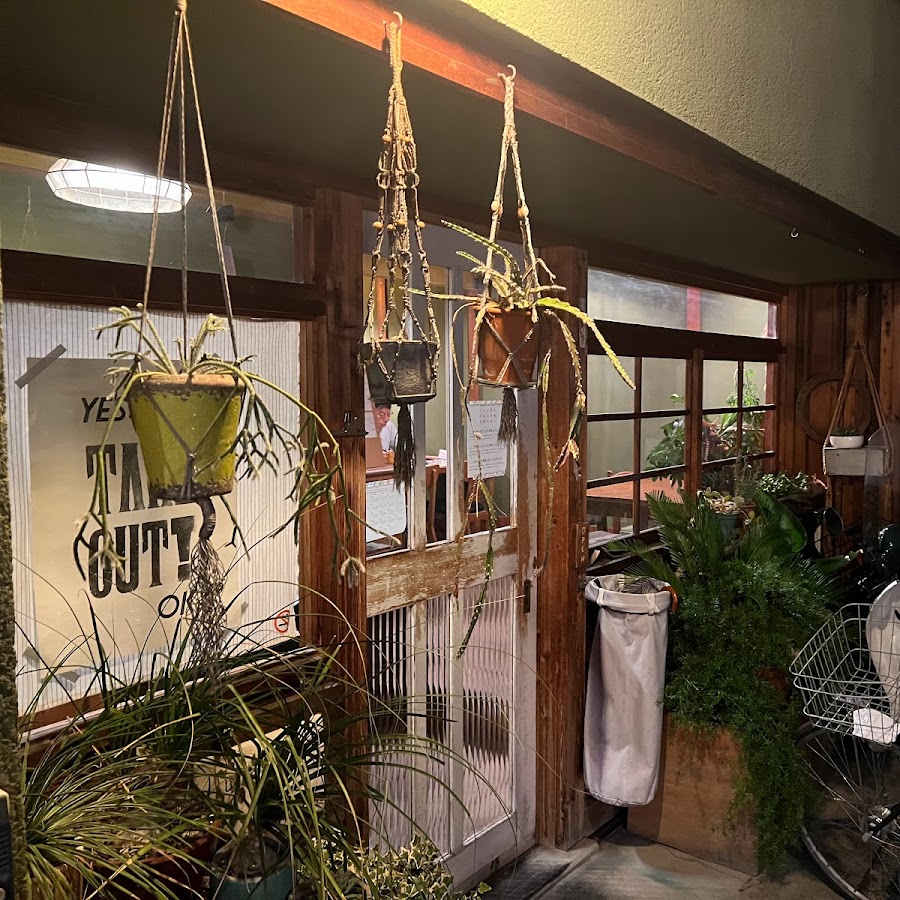 Seikōsha Books · 437 Tawarayacho, Kamigyo Ward, Kyoto, 602-0871, Japan