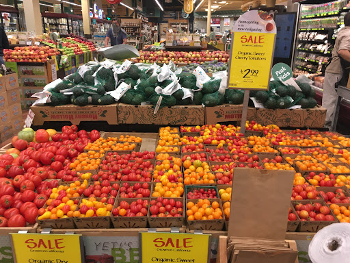 Grocery Store «Whole Foods Market», reviews and photos, 621 E Washington St, Petaluma, CA 94952, USA