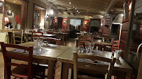 Atmosphère du Restaurant et pizzeria - Le Chalet D'Etienne à Saint-Étienne-lès-Remiremont - n°14