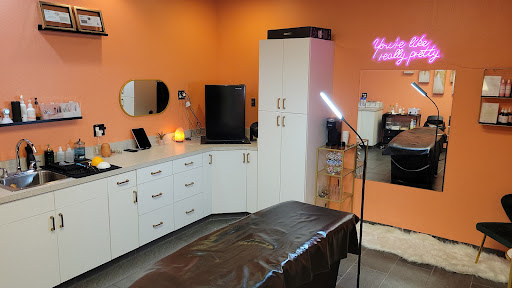 Mutable beauty studio