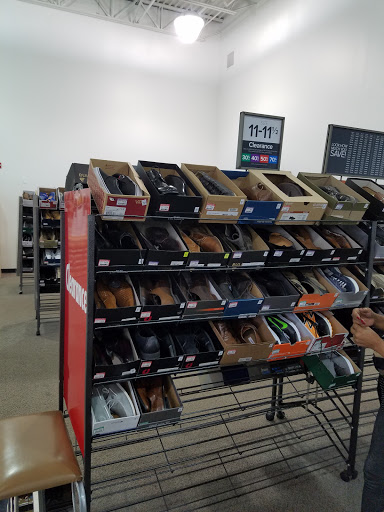 Shoe Store «DSW Designer Shoe Warehouse», reviews and photos, 12922 Middlebrook Road, Germantown, MD 20874, USA
