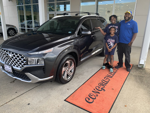 Honda Dealer «Priority Honda Hampton», reviews and photos, 4115 W Mercury Blvd, Hampton, VA 23666, USA