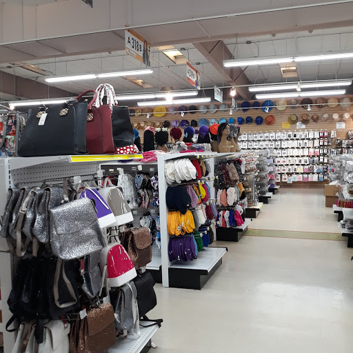 Beauty Supply Store «Tisun Beauty», reviews and photos, 5420 N Tryon St #1, Charlotte, NC 28213, USA