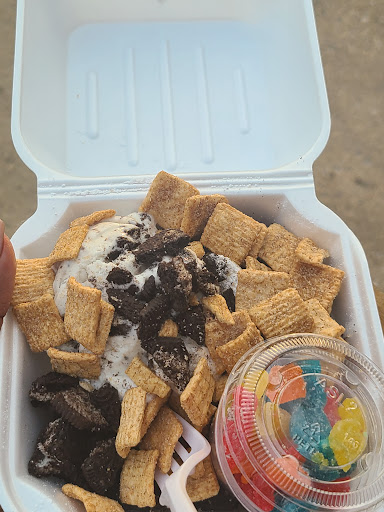 Ice Cream Shop «Sugar Shack», reviews and photos, 630 W 26th St, Chicago, IL 60616, USA