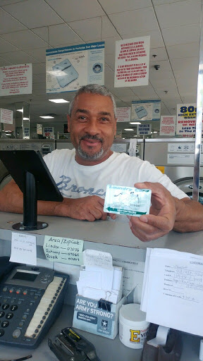 Laundromat «Drop A Load Laundromat», reviews and photos, 350 W St Georges Ave, Linden, NJ 07036, USA