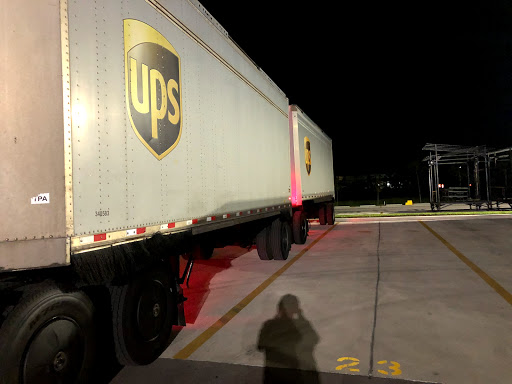 Shipping and Mailing Service «UPS Customer Center», reviews and photos, 971 Commercial Blvd, Naples, FL 34104, USA