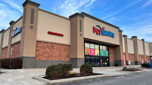 Pet Supply Store «PetSmart», reviews and photos, 1112 Town Square Rd, Pottstown, PA 19465, USA