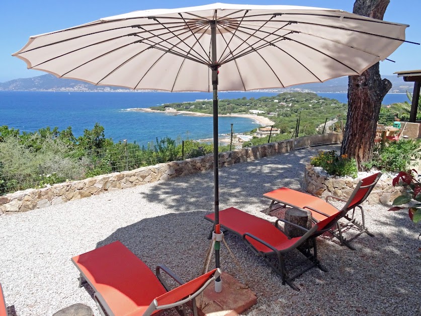 Les Terrasses du Pano | Corsica-Porticcio | Appartement de vacances en Corse à Grosseto-Prugna ( )