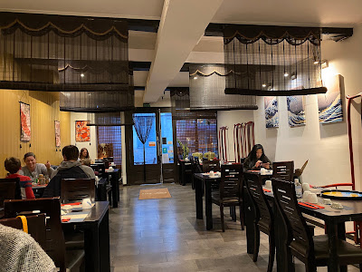 Restaurant UMAMI Lille 鲜之味 Maison Gyoza à Lille