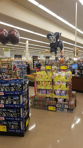 Grocery Store «Jewel-Osco», reviews and photos, 1202 State St, Lemont, IL 60439, USA