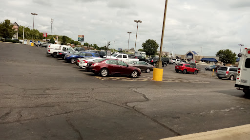 Supermarket «Country Mart», reviews and photos, 200 Southtowne Blvd, Hollister, MO 65672, USA