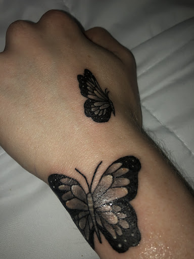 Tattoo Shop «Guerilla Tattoo», reviews and photos, 19 W King St, Shippensburg, PA 17257, USA