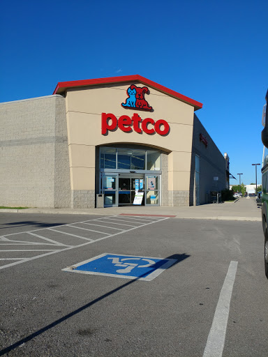 Pet Supply Store «Petco Animal Supplies», reviews and photos, 2807 Wilma Rudolph Blvd, Clarksville, TN 37040, USA