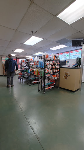 Truck Rental Agency «U-Haul Moving & Storage of Takoma Park», reviews and photos, 6889 New Hampshire Ave, Takoma Park, MD 20912, USA