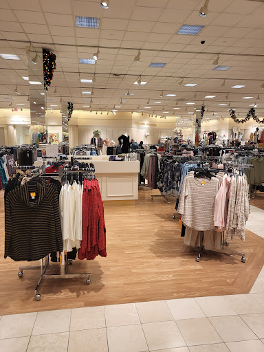 Shopping Mall «Castleton Square», reviews and photos, 6020 E 82nd St, Indianapolis, IN 46250, USA