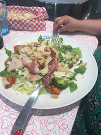 Salade César du Restaurant américain Holly's Diner à Vierzon - n°2