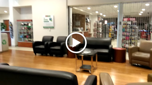 Toyota Dealer «One Toyota of Oakland», reviews and photos, 8181 Oakport St, Oakland, CA 94621, USA