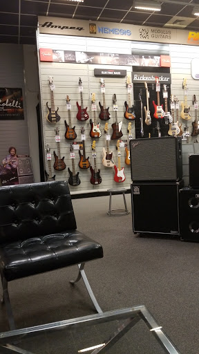 Musical Instrument Store «Sam Ash Music Stores», reviews and photos, 11805 Commons Dr, Cincinnati, OH 45246, USA