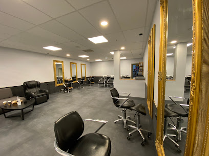 Salon Luxx