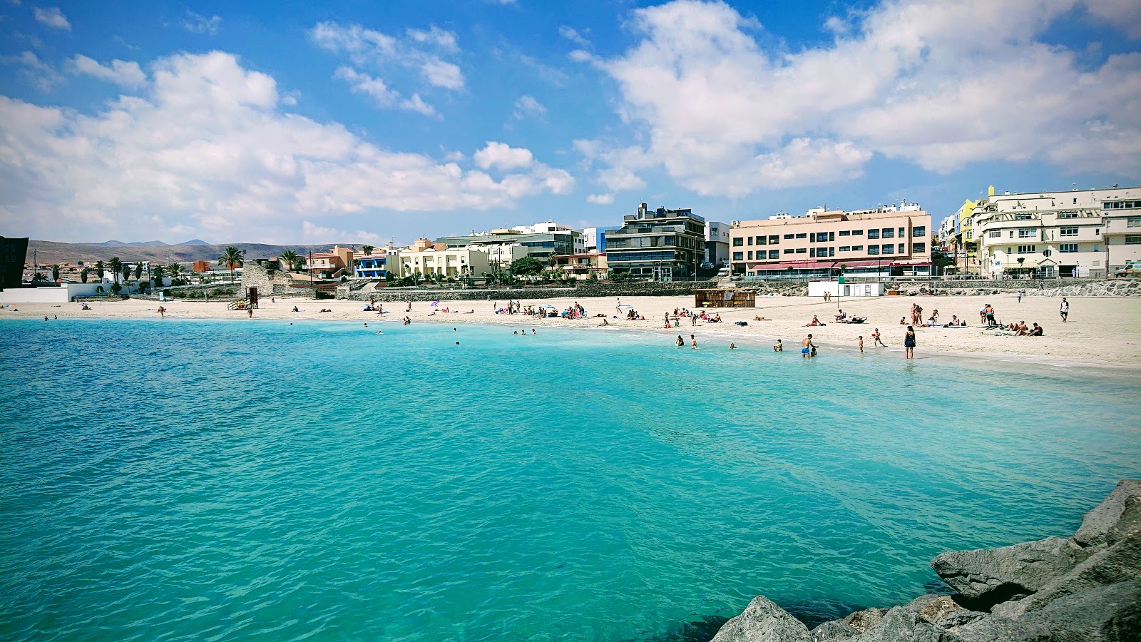 Playa Chica'in fotoğrafı imkanlar alanı