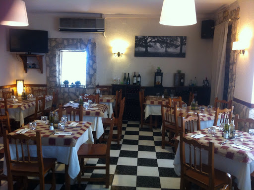 Restaurante Asador Villa de Cañaveral en Cañaveral