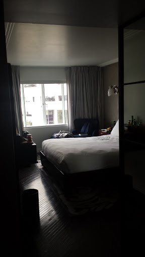 Hotel Shangri-La image