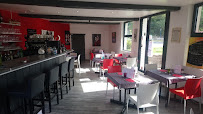 Atmosphère du Restaurant Auberge val'riquaise à Saint-Valery-en-Caux - n°1