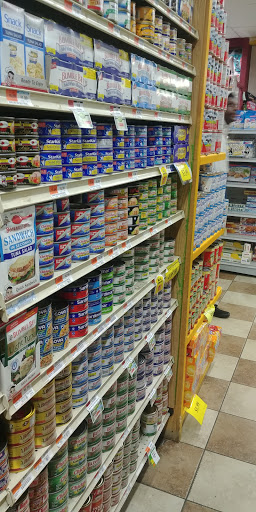 Grocery Store «Bravo Supermarkets», reviews and photos, 260 Roseville Ave, Newark, NJ 07107, USA