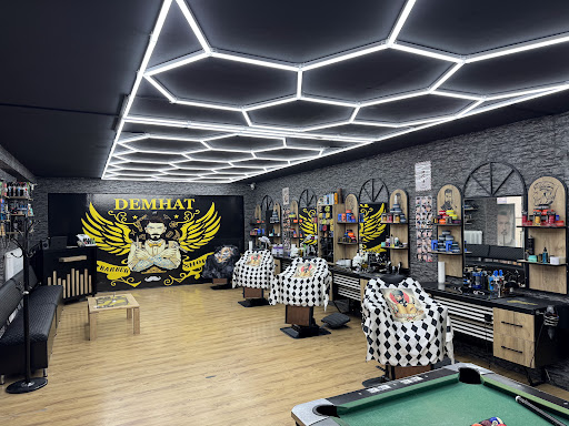 DEMHAT Barbershop In Tulln