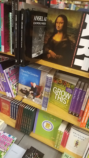 Book Store «Books-A-Million», reviews and photos, 6751 Strip Ave NW, North Canton, OH 44720, USA