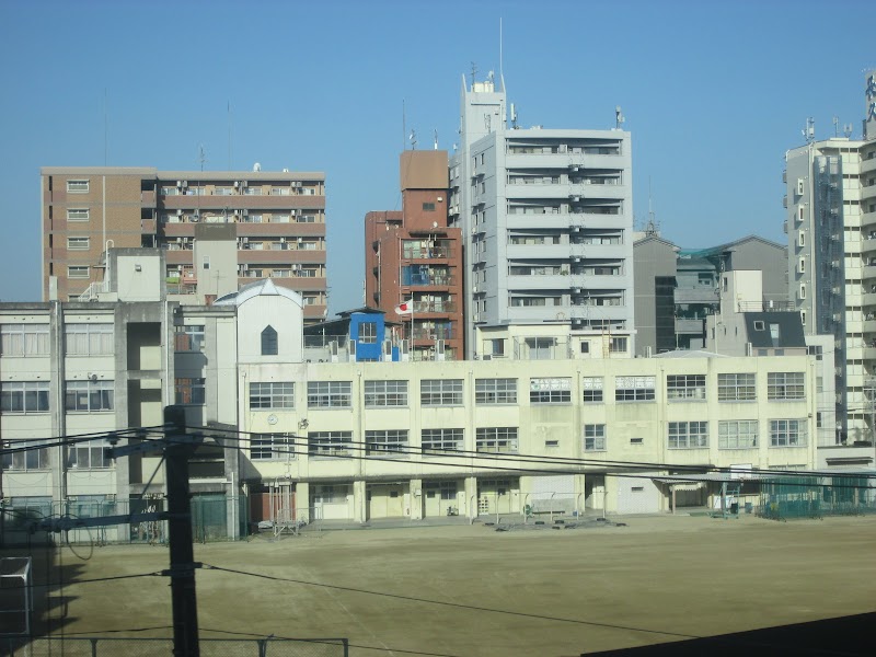 いまみや小中一貫校（大阪市立新今宮小学校、大阪市立今宮中学校）