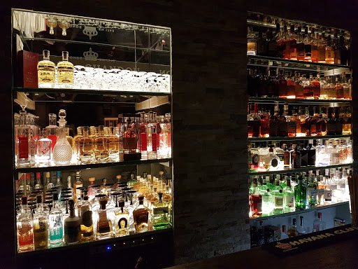 Distillers Bar