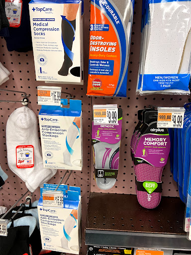 Supermarket «Big Y», reviews and photos, 401 Bridgeport Ave, Shelton, CT 06484, USA