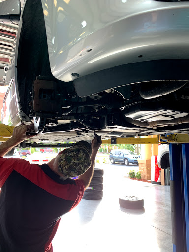 Auto Repair Shop «Premier Auto Service Center of SW Florida», reviews and photos, 3916 Chiquita Blvd S, Cape Coral, FL 33914, USA