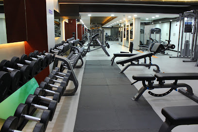 Russh Fitness Basavanagudi - No. 37, Suryalaya, Shankar Mutt Rd, Basavanagudi, Bengaluru, Karnataka 560004, India