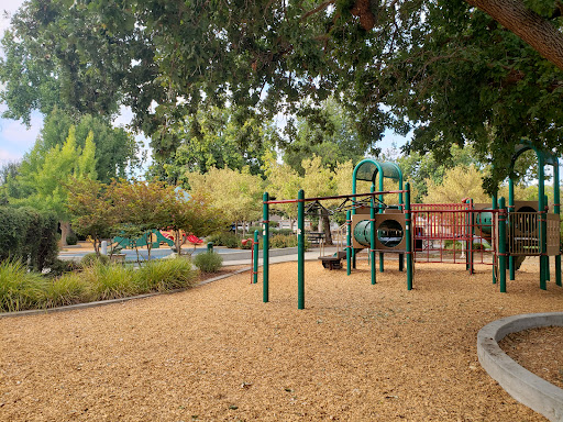 Park «Maddux Park», reviews and photos, Maddux Dr & Kensington Rd, Redwood City, CA 94061, USA