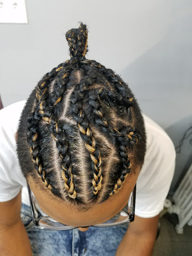 Barber Shop «Classics Barbershop», reviews and photos, 918 E Brady St, Milwaukee, WI 53202, USA