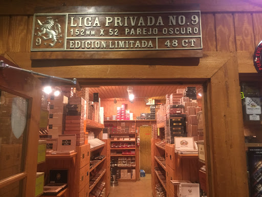 Smoke Inn, 801 Village Blvd #305, West Palm Beach, FL 33409, USA, 