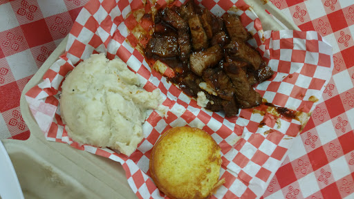 Barbecue Restaurant «Brew Hawg BBQ & Brewing Co», reviews and photos, 665 N Tustin St, Orange, CA 92867, USA