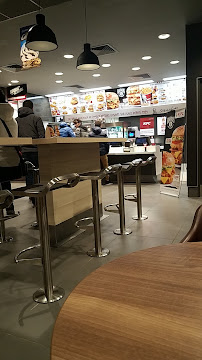 Atmosphère du Restaurant KFC Orléans Saran - n°19