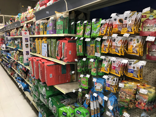 Pet Supply Store «PetSmart», reviews and photos, 111 Nassau Park Blvd, Princeton, NJ 08540, USA