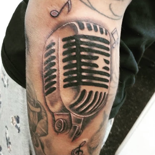 Tattoo Shop «Masterpiece Tattoo & Body Piercing», reviews and photos, 99 NH-28, Salem, NH 03079, USA