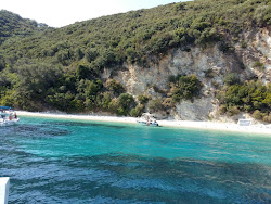 Lakka Plajı'in fotoğrafı vahşi alan