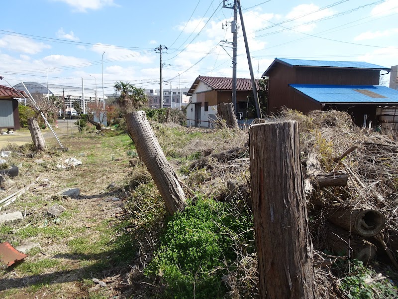 十余一の野馬土手