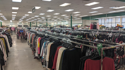 Discount Store «Bargain Hunt», reviews and photos, 30 Orchard Park Dr, Greenville, SC 29615, USA