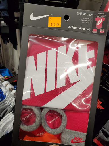 Shoe Store «WSS», reviews and photos, 6200 Pacific Blvd, Huntington Park, CA 90255, USA