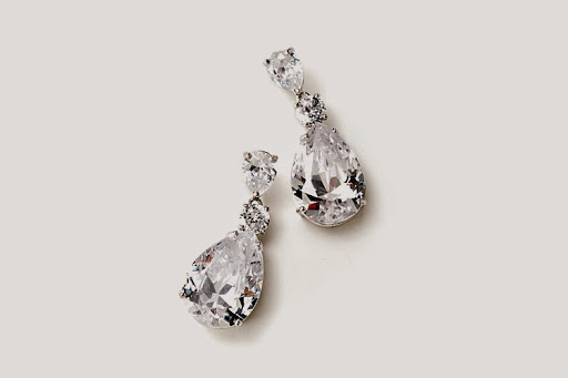 Bridal Shop «Lorraine Tyne Bridal», reviews and photos, 161 Main St, Beacon, NY 12508, USA