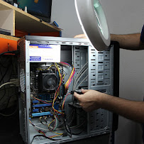 Discount Electronics Repair - Photo 9 - Car repair in Newport News, VA, Newport News