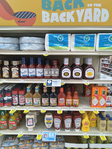 Grocery Store «Schnucks», reviews and photos, 625 Lincoln Hwy, Fairview Heights, IL 62208, USA